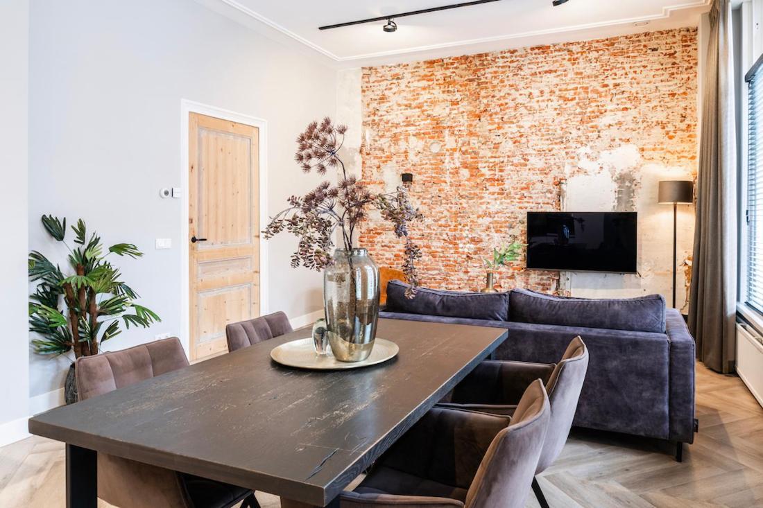 Xxl Loft With Bath Located Stadsvilla Tilburg Exterior photo