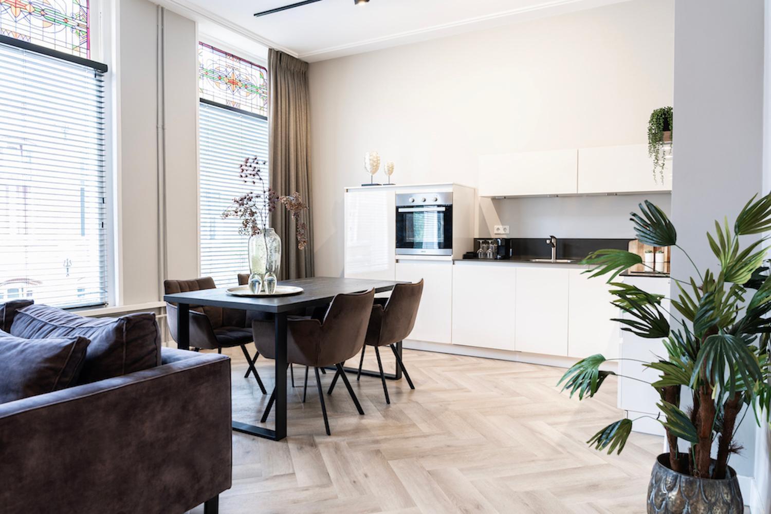 Xxl Loft With Bath Located Stadsvilla Tilburg Exterior photo