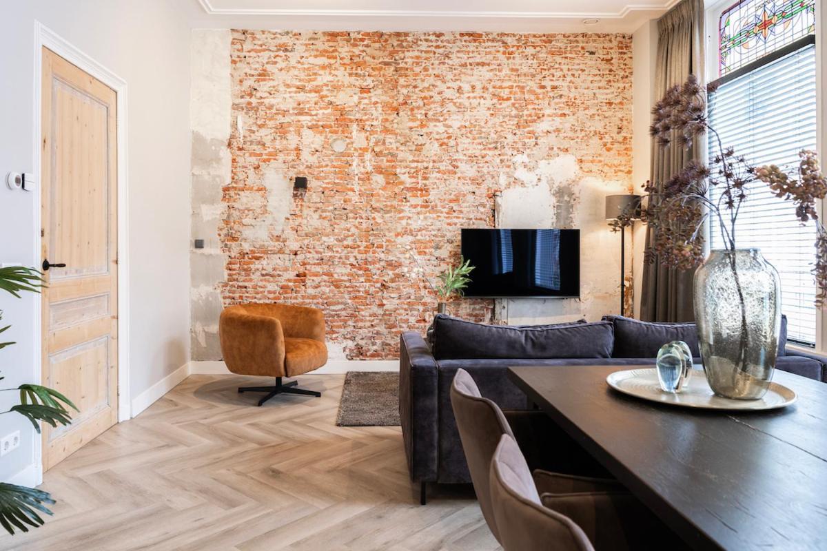 Xxl Loft With Bath Located Stadsvilla Tilburg Exterior photo
